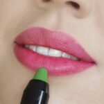 green-makeup-moodmatcher-396025_1500x1500